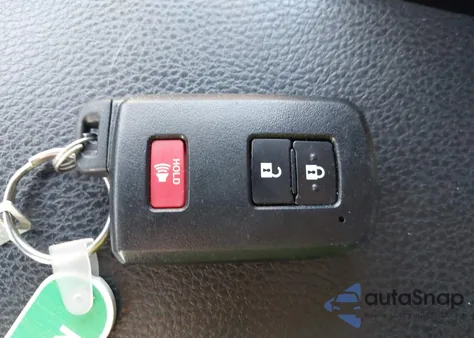 2018 Toyota Rav4 Hybrid Xle from USA, damaged, VIN JTMRJREV9JD185043